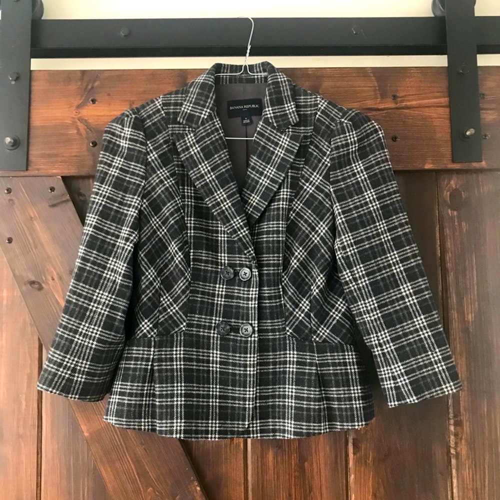 Banana Republic plaid wool blazer